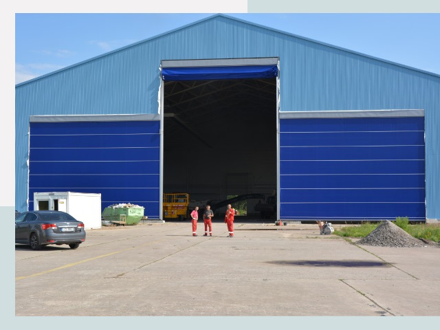 Ангарные ворота в Апатиты от СтальСтрой-Птт по цене 622 руб.